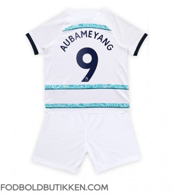 Chelsea Aubameyang #9 Udebanetrøje Børn 2022-23 Kortærmet (+ Korte bukser)